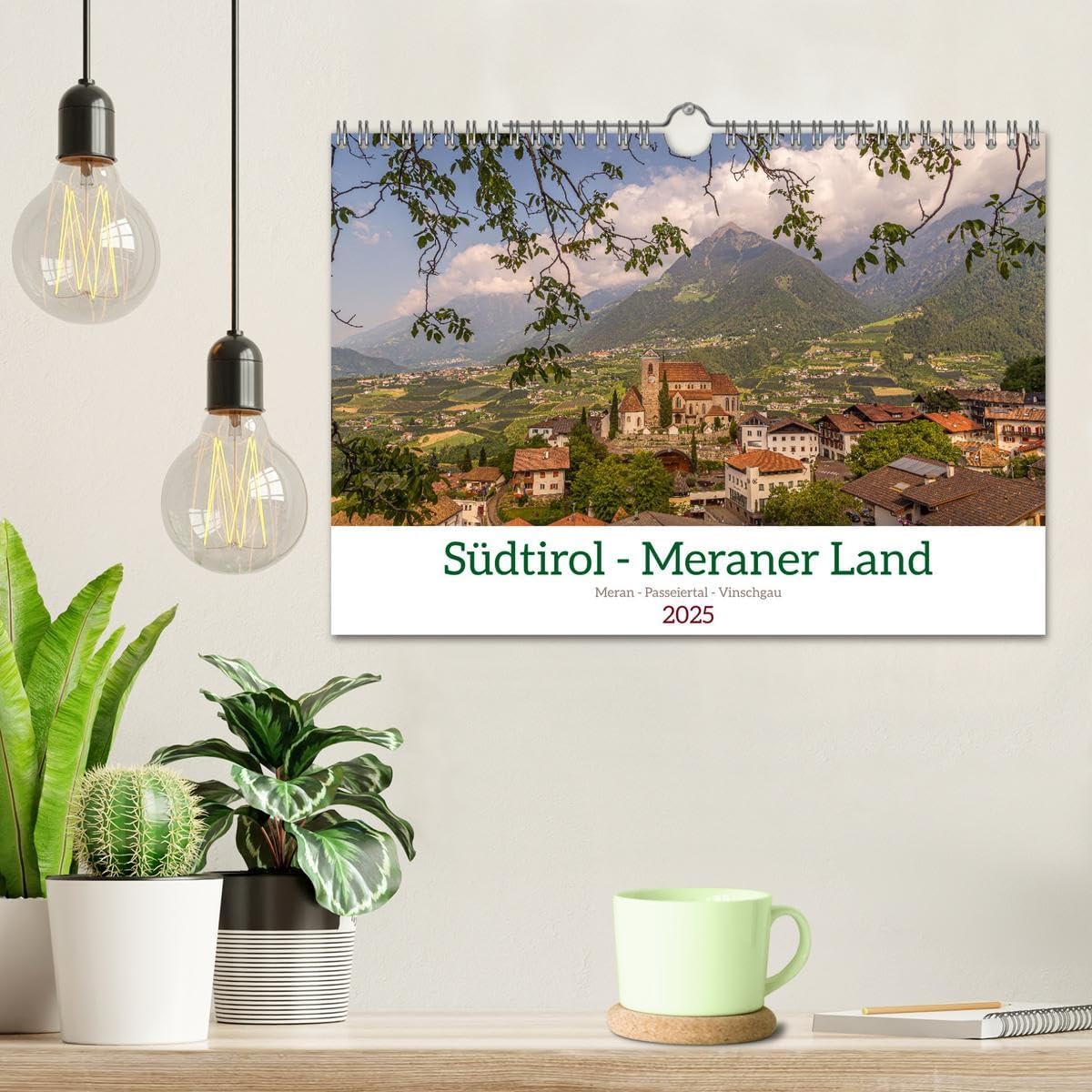 Bild von Lieder, Brittasiehtdiewelt: Südtirol - Meraner Land (Wandkalender 2025 DIN A4 quer), CALVENDO Monatskalender