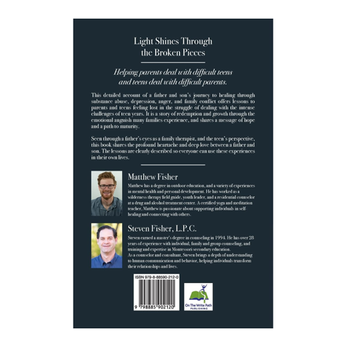 Bild von Light Shines Through the Broken Pieces: A Father and Son's Journey to Healing