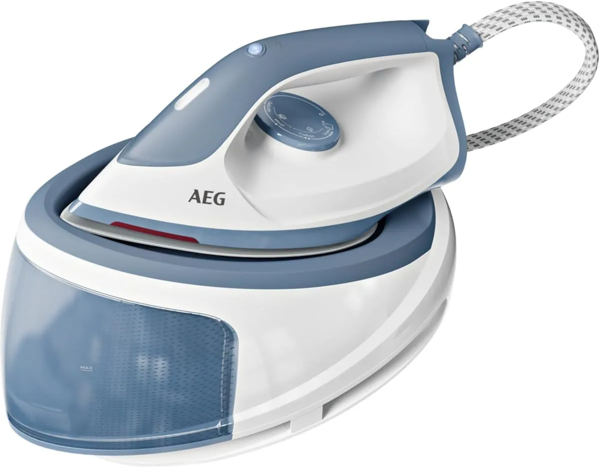 Bild von AEG ST5-1-2DB Dampfbügelstation mit 5 bar Dampfdruck und 2.400 Watt Leistung, 1,2 Liter Wassertank, auslaufsicher und Schnellstartfunktion