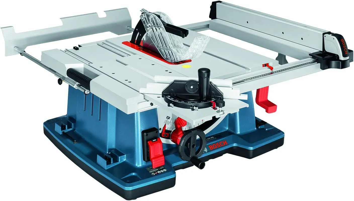 Bild von Bosch Professional GTS 10 XC Tischkreissäge mit 2000 Watt und 254 mm Sägeblattdurchmesser im Karton
