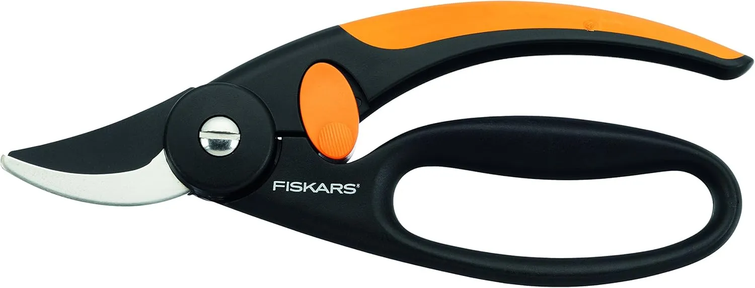 Bild von Fiskars Elegance Bypass-Gartenschere mit 20 cm Klingenlänge für frische Äste und Zweige, schwarz-orange, Artikelnummer 1001534