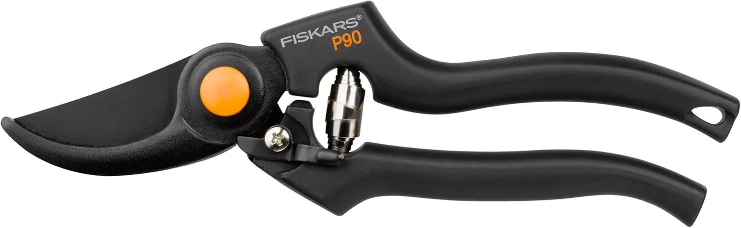 Bild von Fiskars Pro P90 Bypass-Gartenschere mit 22,5 cm Länge und hochwertigen Antihaftstahlklingen in Schwarz/Orange