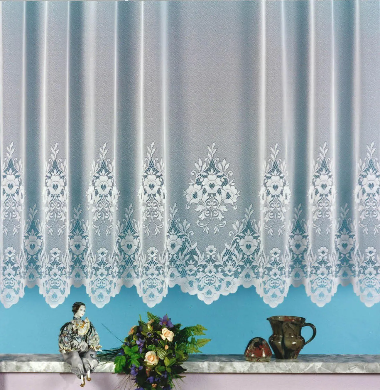 Bild von heimtexland Gardine Typ 10 in Weiß aus hochwertigem Jacquard mit Kräuselband, Maße 120 x 300 cm