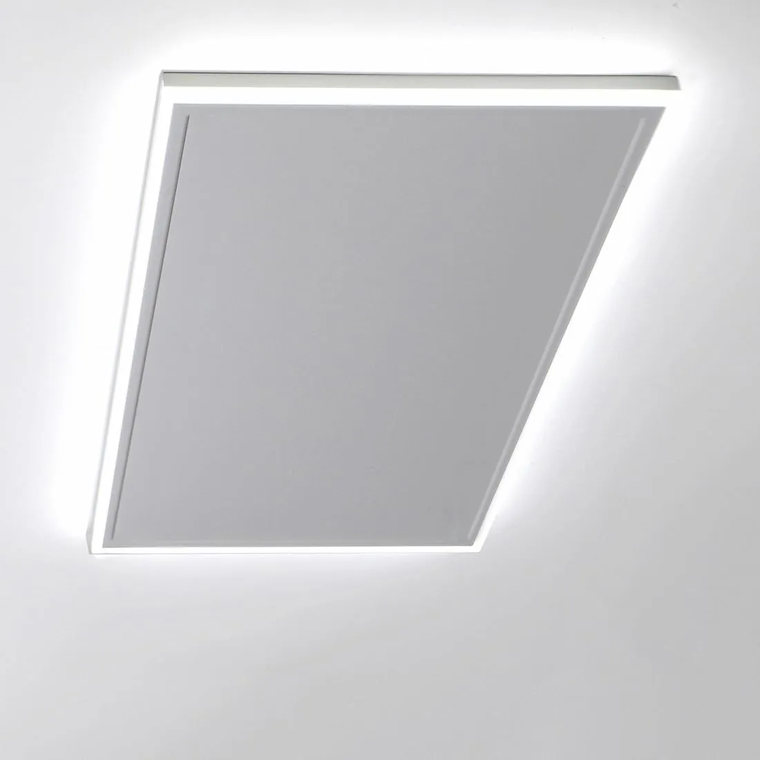 Bild von Infrarotheizung mit Thermostat und LED Beleuchtung, 840 Watt, einstellbare Helligkeit, elektrisches Heizpaneel mit Überhitzungsschutz