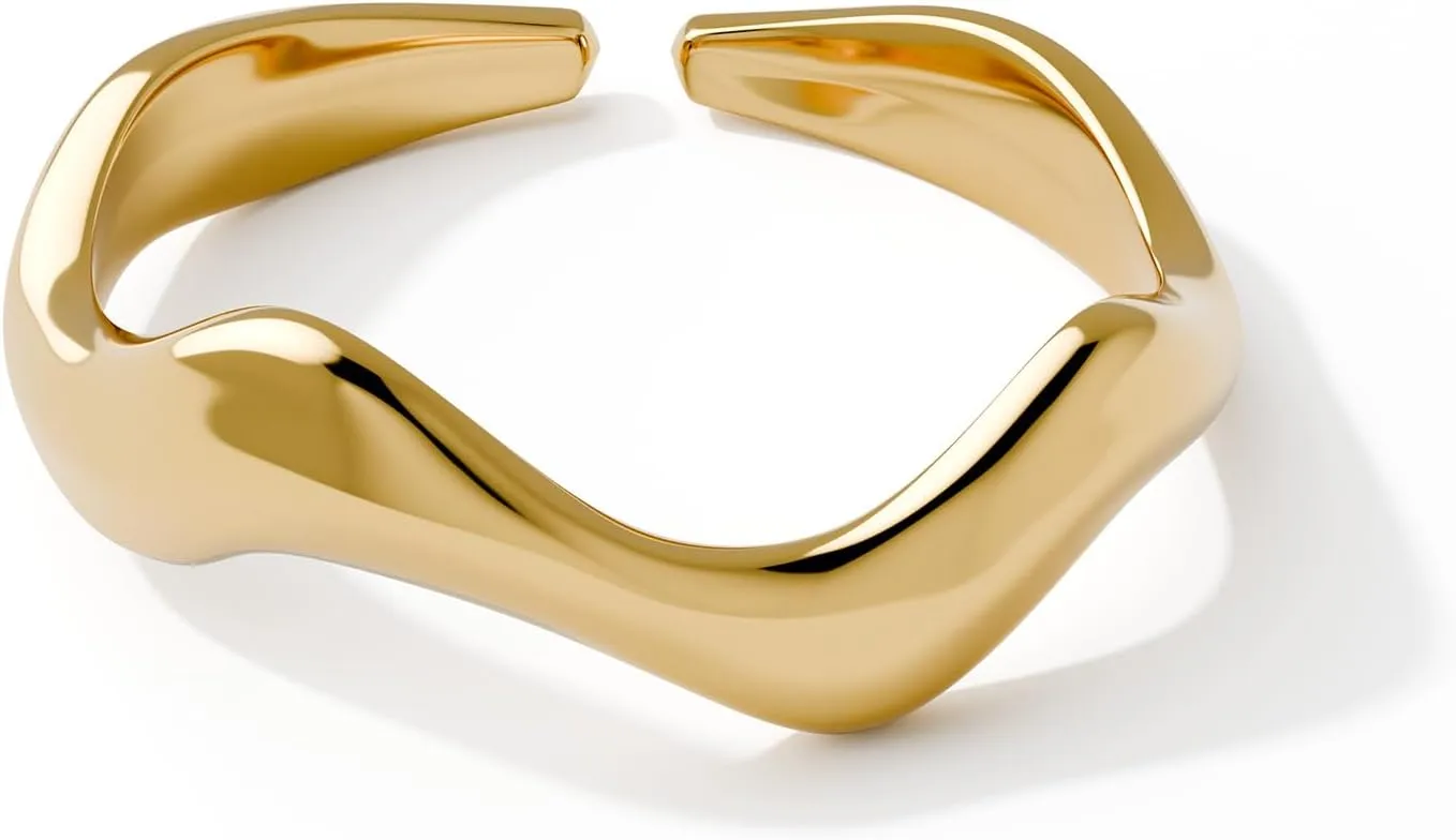 Bild von Jean & Len Karina Ring aus 316L Edelstahl, 14K vergoldet, mit schlichtem Wellen Design, nickel- und bleifrei, wasserfest für Damen