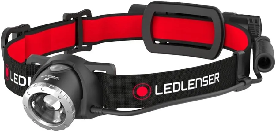 Bild von Ledlenser H8R LED Stirnlampe mit 600 Lumen und bis zu 120 Stunden Laufzeit, inklusive aufladbarem Akku und rotem Rücklicht