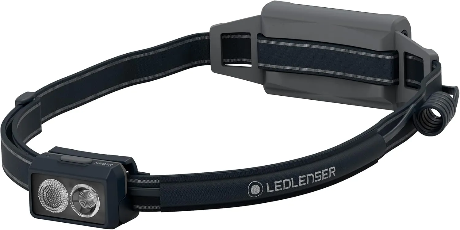 Bild von Ledlenser NEO5R LED Stirnlampe mit 600 Lumen, wiederaufladbarem Akku, rotem Rücklicht und schwenkbarem Lampenkopf, inklusive reflektierendem Stirnband und Brustgurt, in schwarz/grau