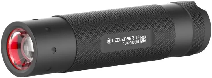 Bild von Ledlenser T2 taktische Taschenlampe mit 240 Lumen und einer Leuchtweite von 180 Metern, batteriebetrieben mit 3 AAA Batterien, ideal für Outdoor-Aktivitäten