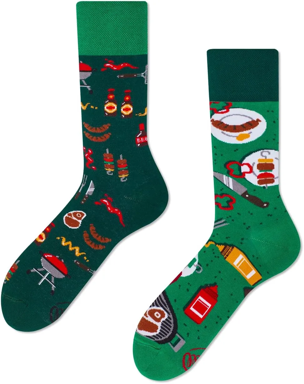 Bild von Many Mornings BBQ Time Unisex Socken im Mismatch-Design