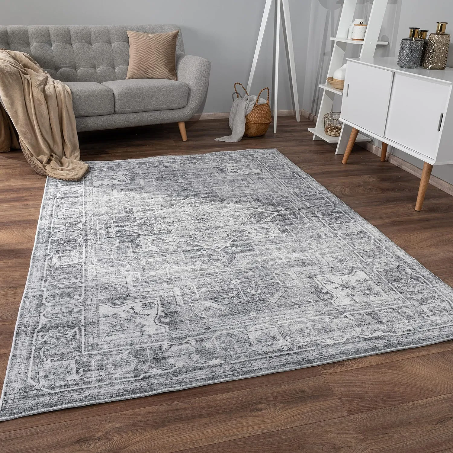 Bild von Paco Home Teppich in Grau im Vintage Orientalisch Mandala Design, 160x220 cm, rutschfest und weich
