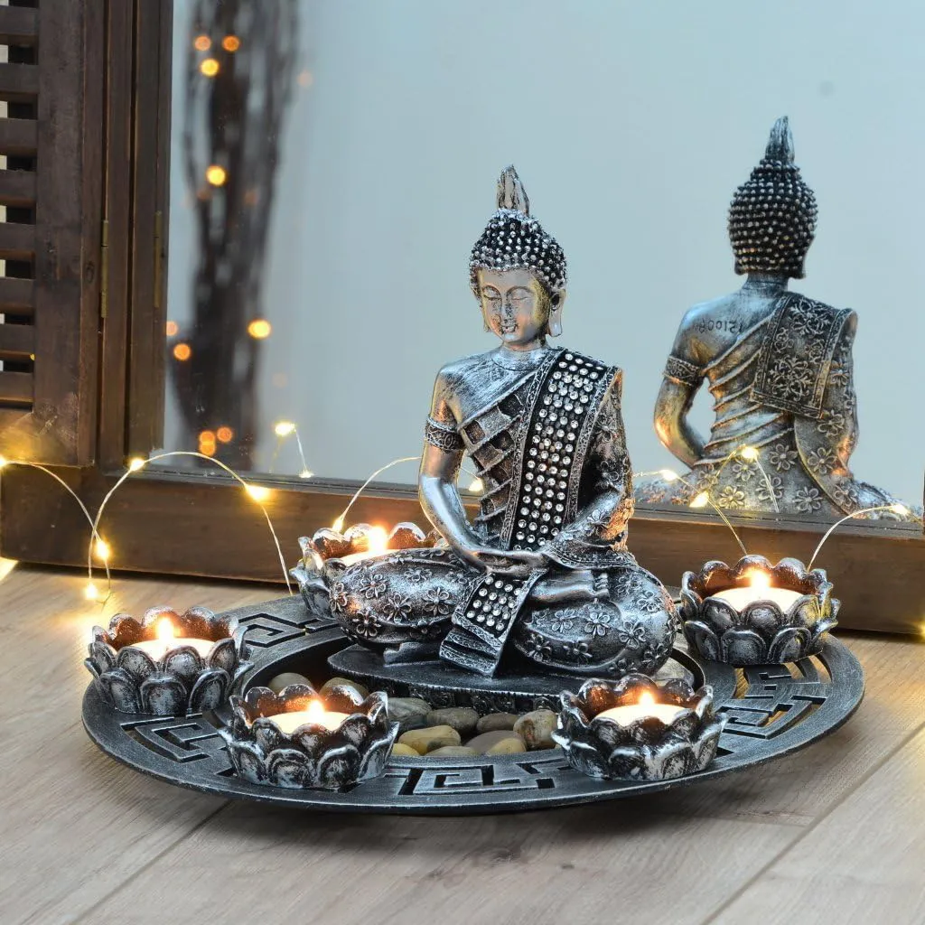 Bild von Silberner Buddha Dekoteller mit Teelichthaltern und Deko-Steinen