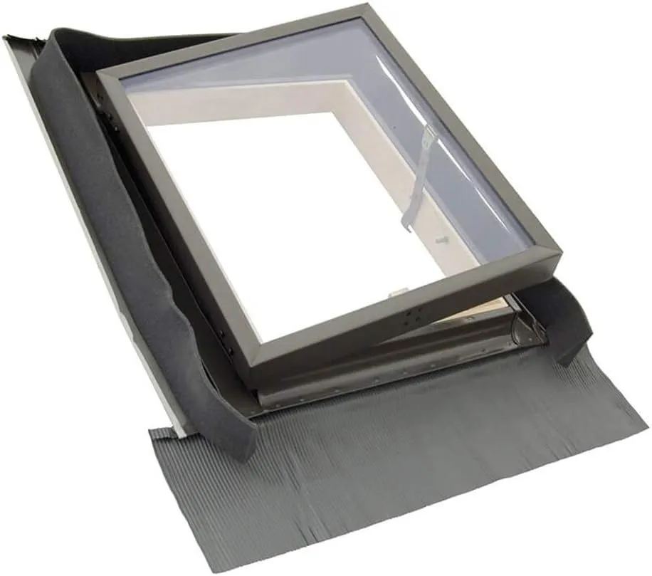 Bild von Solstro Mehrzweckfenster 45x73 cm für nicht beheizte Räume, ideal für Dachausstieg und Lüftung