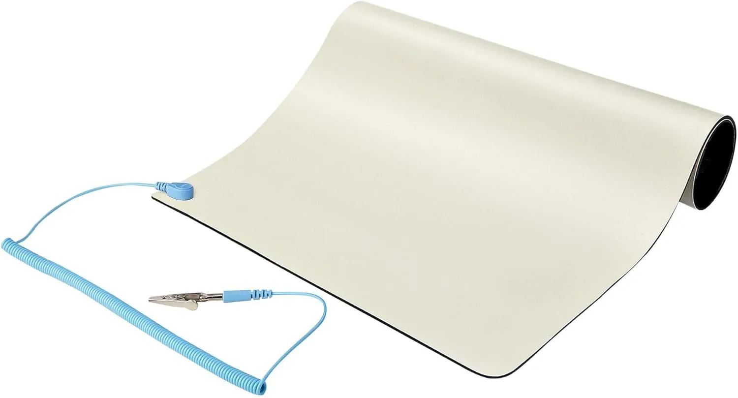 Bild von StarTech.com ESD Matte 30x46 cm mit lösbarem Erdungskabel und Krokodilklemme