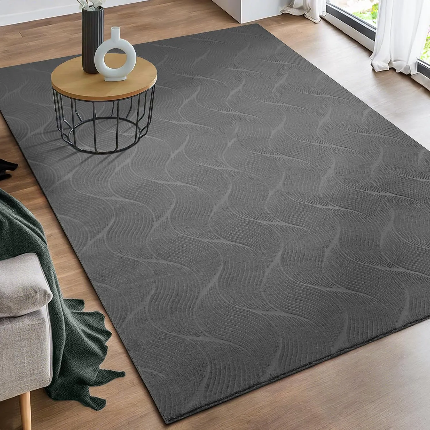 Bild von Teppich Rio in Anthrazit mit 3D-Optik, flauschiger Oberfläche und Anti-Rutsch-Rücken, 160 x 220 cm