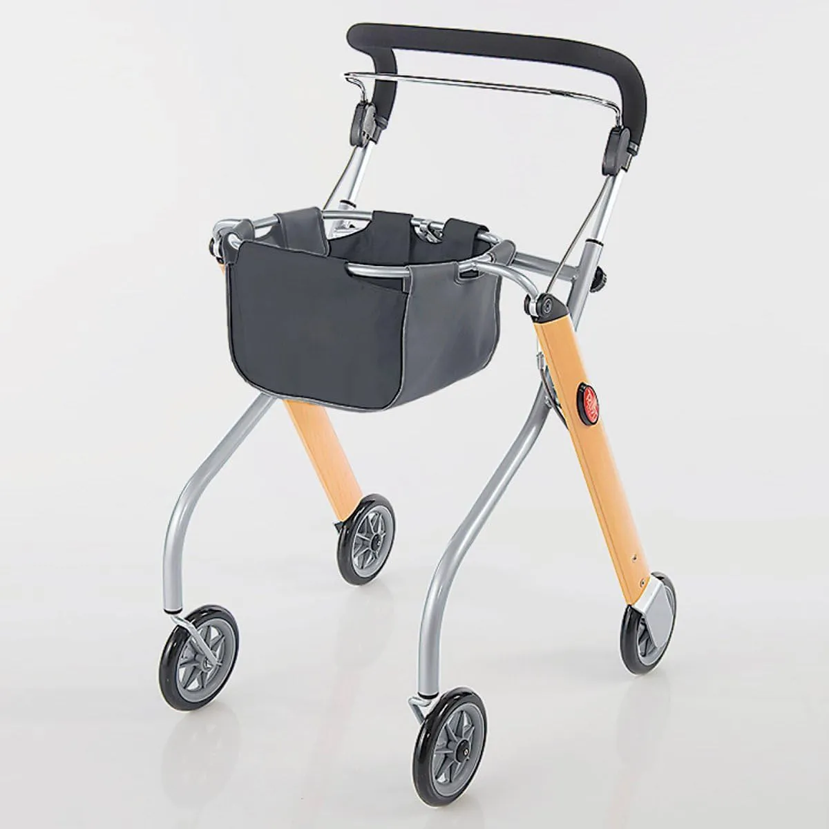 Bild von Trust Care 9320 Rollator Let's Go in Holz und Silber
