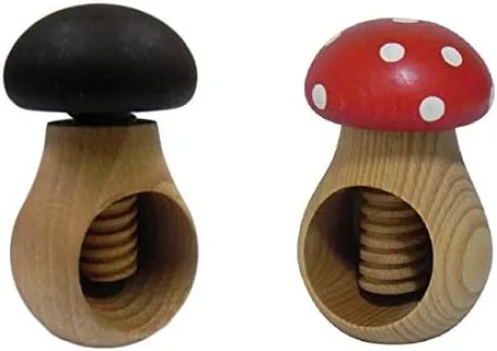 Bild von Wooden World Nussknacker Set mit dunklem Buchenholz und festem Pilz