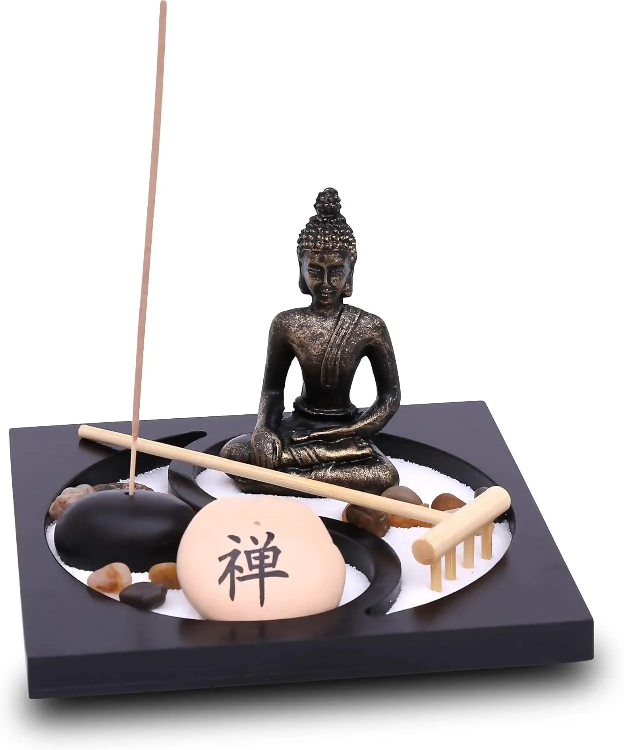Bild von Zen Garten mit Buddha Figur und Räucherstäbchenhalter im Yin Yang Design, inklusive drei Räucherstäbchen