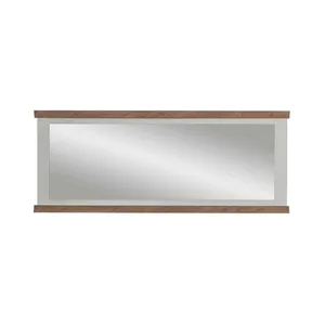 Bild von Eleganter Landhausstilspiegel in Weiß und Eichefarben